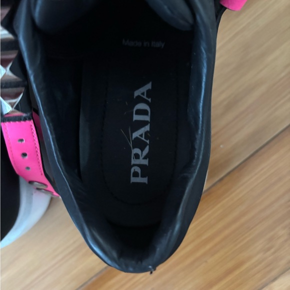 💯 Authentic Prada Nylon with studs Sneakers Size 40 - Picture 8 of 8